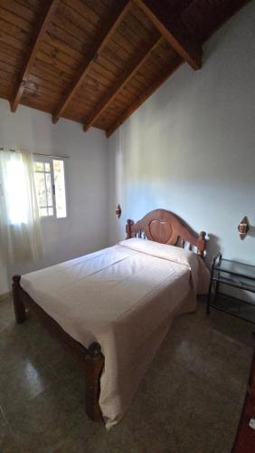 Salazar in La Adela