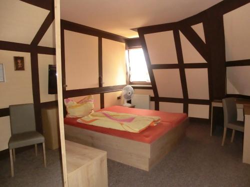 2 twin beds
