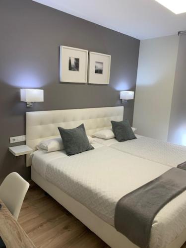 Hostal el Rocio - Hotel - Paracuellos de Jarama