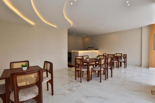 Horizon Pyramids Boutique - image 10