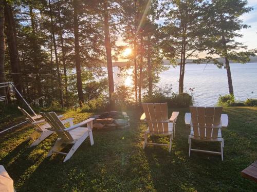 Quanahawasset on Damariscotta Lake in Jefferson (ME)