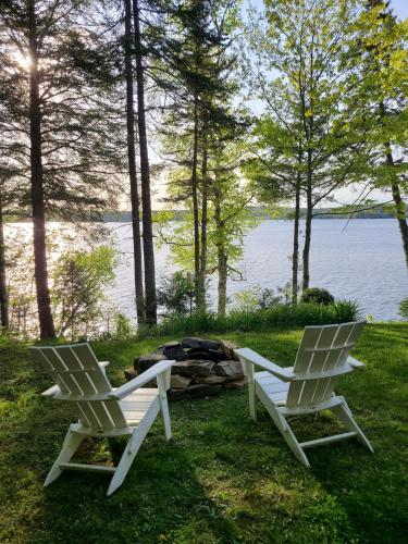 Quanahawasset on Damariscotta Lake in Jefferson (ME)