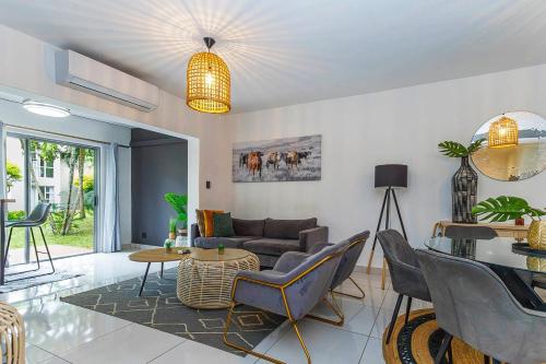 Ground floor 3-bedroom Apartment on the Estuary 1
