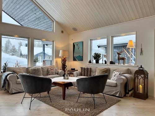 Lindvallen Ski Resort - Sauna - Jacuzzi - 7 Guests in Селен