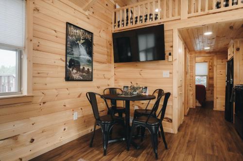 Blue Buffalo Resort - image 11