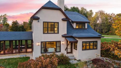 Seadmed, Beaver Creek by AvantStay in Stockbridge (MA)