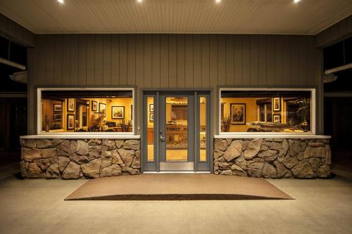 Three Rivers Inn 3