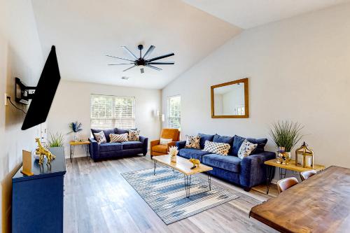 SB40 Family Tides - Sandpiper Bay in Sansetbīča (NC)