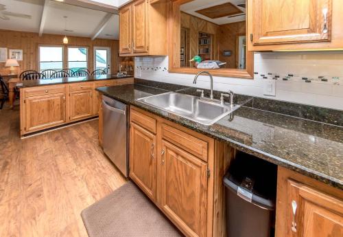 Breakaway - Duck, Sanderling, Oceanfront, Ocean View, Pets OK, Community Pool, Дак (фото 8)