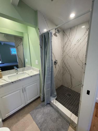 Santa Cruz Hostel – Santa Cruz, CA