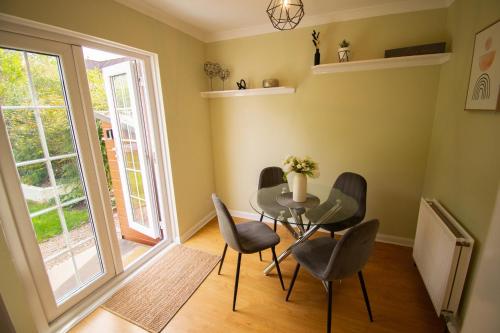 Inverness Holiday Retreat - 2 Bedroom in Culduthel