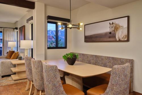 บริการและสิ่งอำนวยความสะดวก, ไฮแอท พินัน พอยต์ (Hyatt Pinon Pointe) in เซดอนา (AZ)