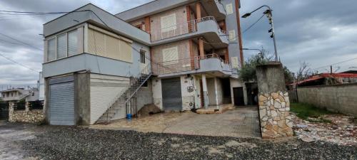 HOUSE KLEDi & ILDA, Durrës