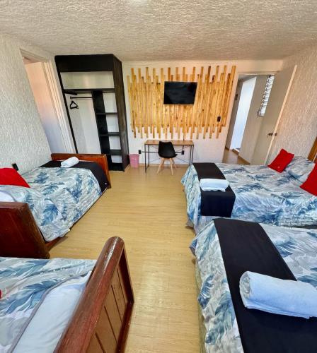 Farallon Inn