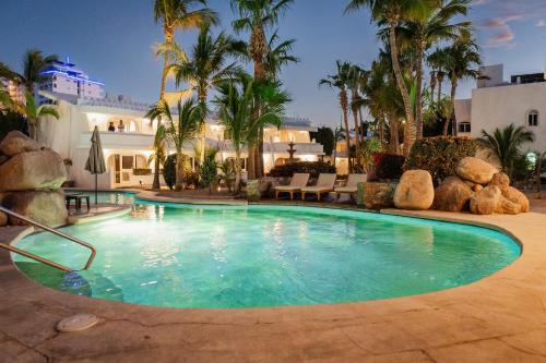 Hotel & Suites El Moro in La Paz, Mexico
