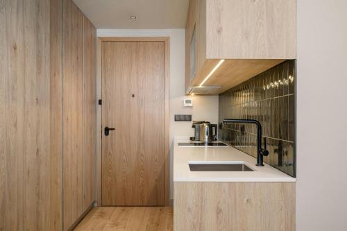 Residence Inn by Marriott Lisbon - image 13