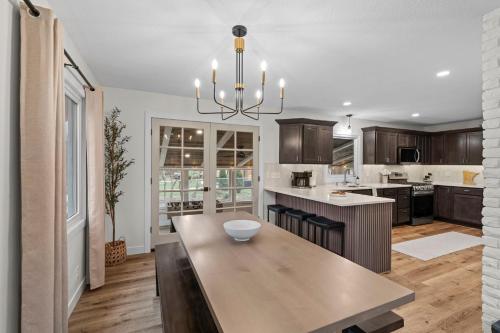Kitchen, The Covington Haus in Minnetonka (MN)