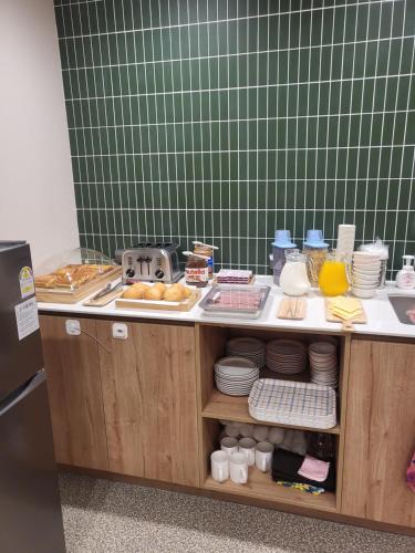 Food and beverages, 통영 하운드호텔 죽림점 in Gwangdo-myeon