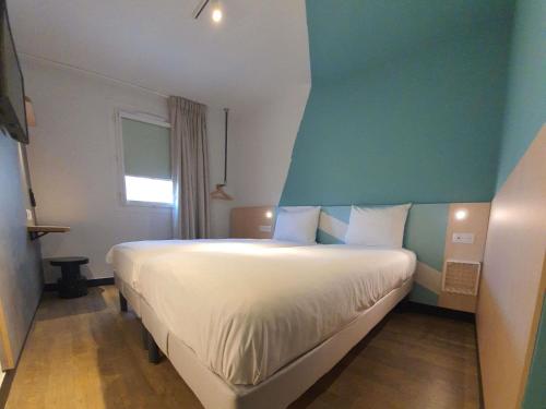 1 twin bed