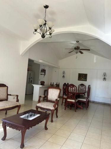 Casa amueblada in El Rosario