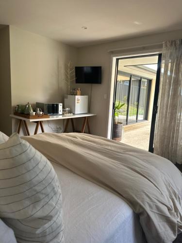 The Garden Room in Clyde