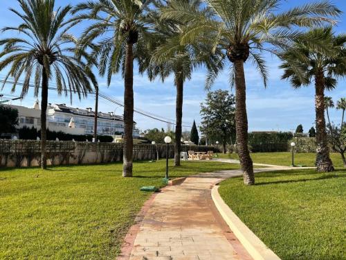 Apartamento de 3 habitaciones a 100m de la playa de Dénia con terraza y piscina - ES-373-28 - image 3