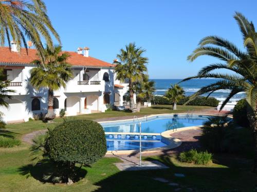 Apartamento frente al mar con terraza y vista al jardín - ES-373-26