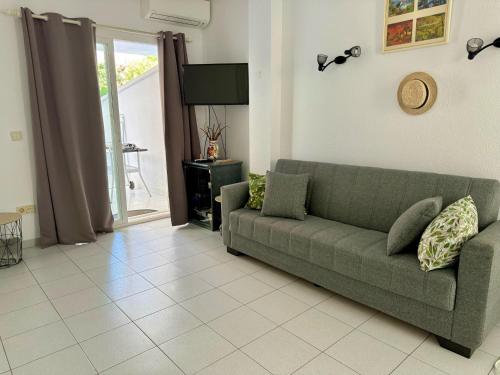 Apartamento con piscina en Denia, cerca de la playa - ES-373-44 in Els Molins Beach