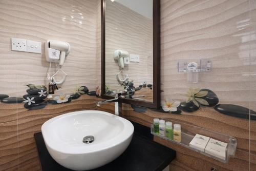 Paragon Villa Madiha - image 4
