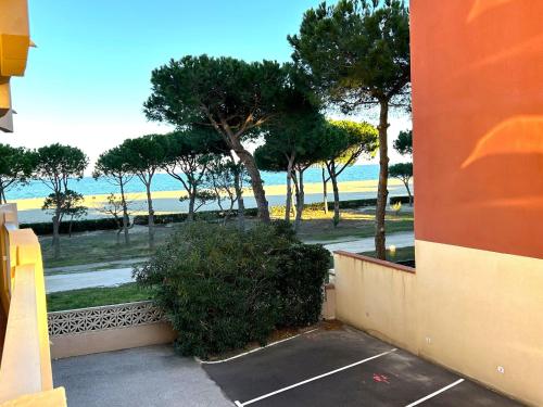 Coquet Appartement 4 Pers avec Parking, Proche Plage - FR-1-837-91