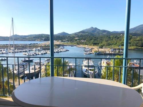 Appartement 6 personnes au Port avec Parking Privé - FR-1-837-95 - Location saisonnière - Argelès-sur-Mer
