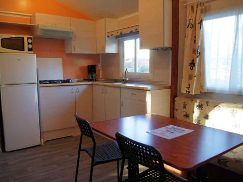Mobil-Home avec Terrasse pour 4 pers. - API-1-52-1600 in Sournia