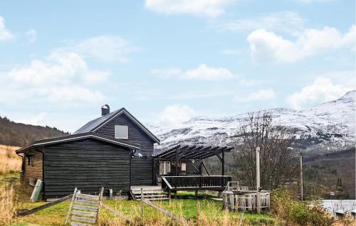 . Amazing Home In Tovik With House A Mountain View