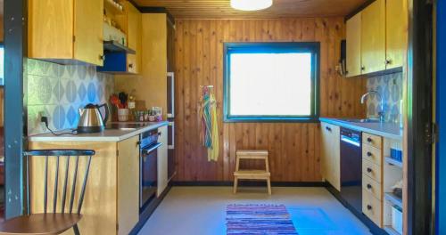 Buitenkant, Authentic 1965 Summer House Near Bisnap Beach in Hals