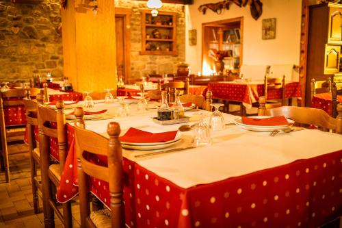 Hôtel Restaurant L'ancienne Auberge – Bolquère, KS