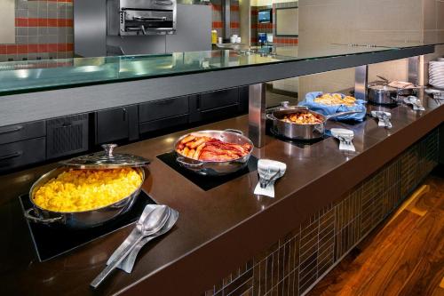 Hyatt Regency Wichita - image 38