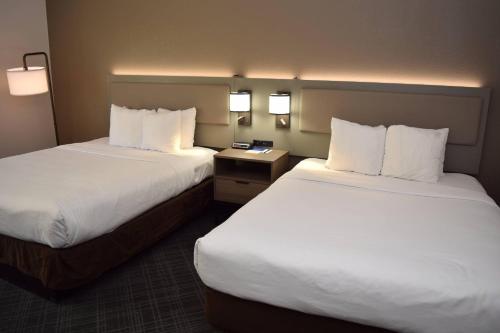 Comfort Inn & Suites Syracuse-Carrier Circle in East Syracuse, USA