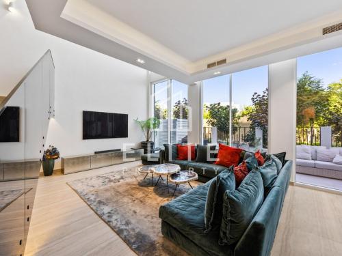 Luxury Ixora Family Villa – khách sạn tại Dubailand
