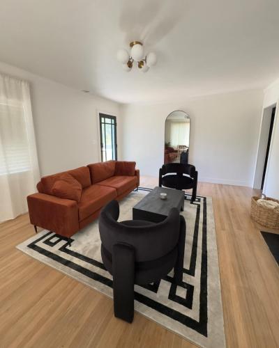 East Atlanta Retreat Close to Downtown & EAV in Kirkwood
