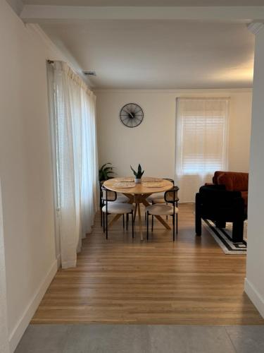 East Atlanta Retreat Close to Downtown & EAV in Kirkwood
