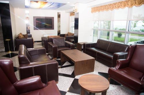 Nana Hotel in هوبا