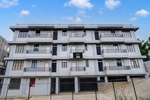 Exterior view, Collection O Lapalang Shillong in Pynursla