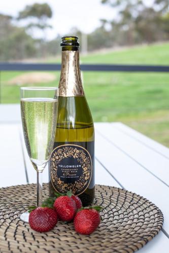 Hickey Vale Farm Studio in Broadford