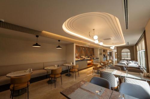 Étterem, Reiwa Business Hotel in Osmaniye