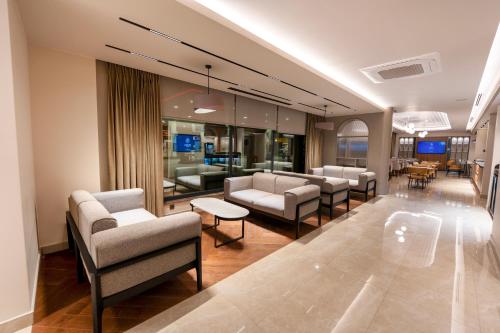 Reiwa Business Hotel in Osmaniye
