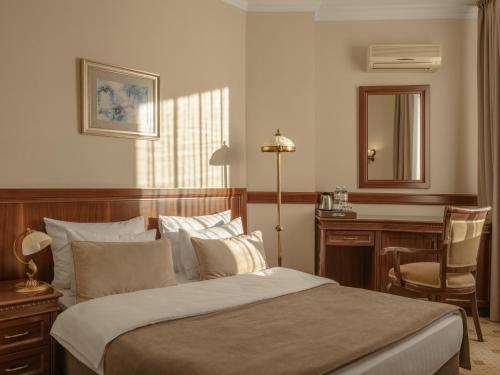 room detail thumbnail 0