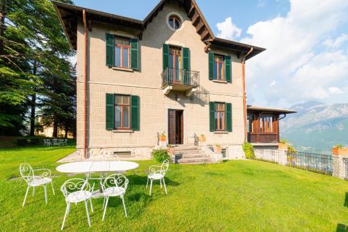 Montanina Family Villa gîte à louer Civenna