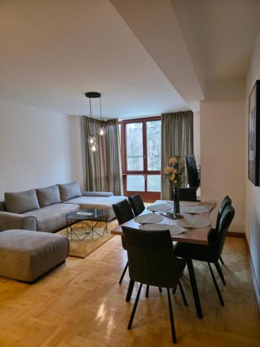Apartmani Central 2 & Free Parking