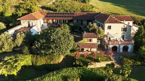 Viesnīcas āriene, Casa Gillo in Cascina Marenco Langhe Country House in Cessole