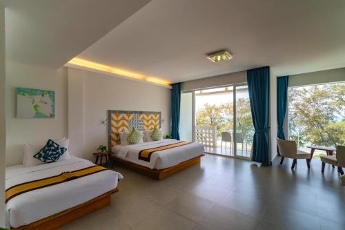 room detail thumbnail 1